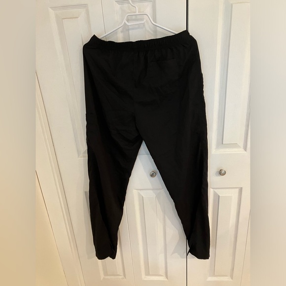 Greys anatomy scrub pants - Picture 3 of 4